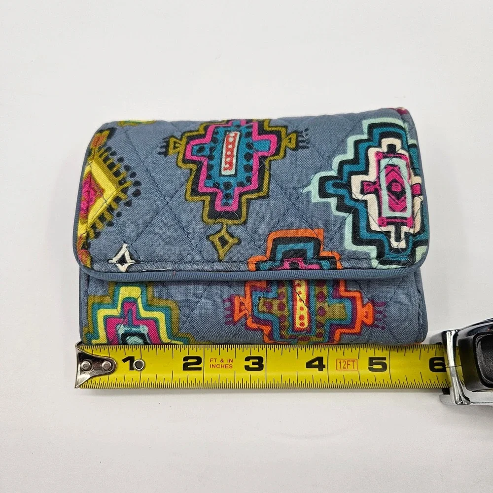 Vera Bradley Rio Squiggles Quilted‎ Cotton Trifold Wallet Blue Multi Geometric
